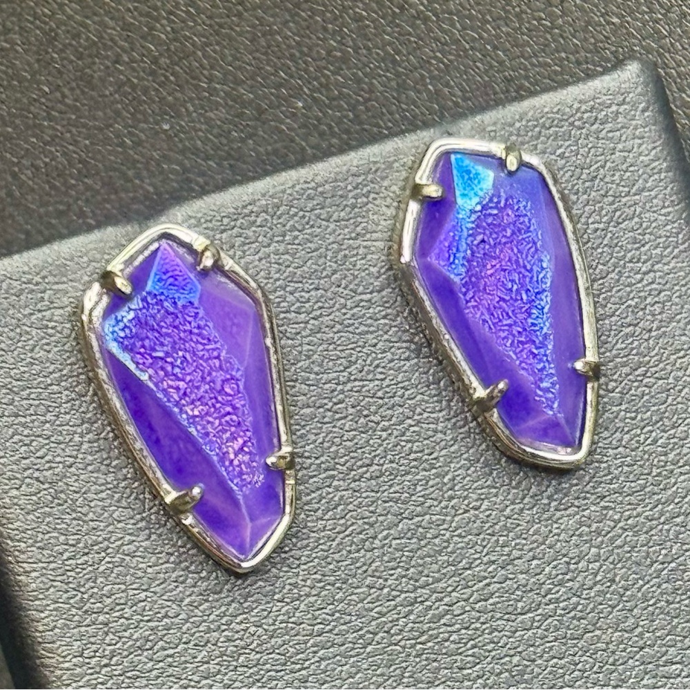Kendra Scott *PROTOTYPE* Camryn Gold Studs in a Blue w/Purple hues Drusy